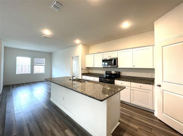 Photo - 2905 Aspen Dr