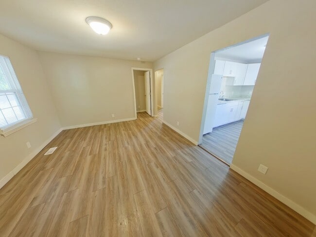 Photo - 4321 E Bayley St