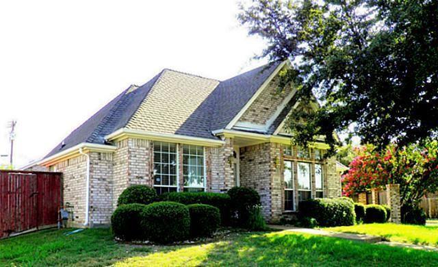 Photo - 2216 Opal Ln House