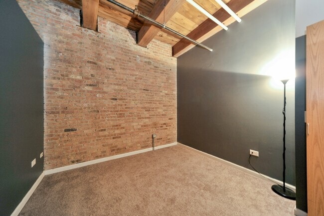 Photo - 1503 S State St Unit 609