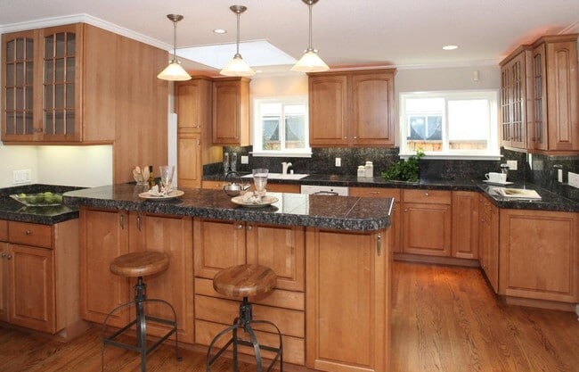 Building Photo - 38231 Paseo Padre Pkwy Rental