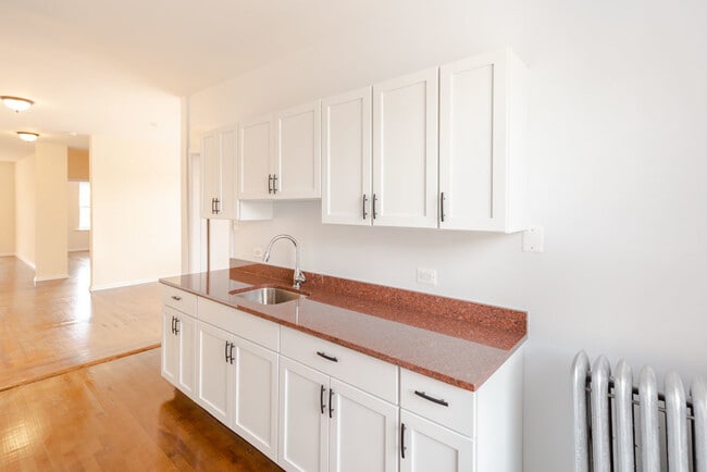 Photo - 4412 N St Louis Ave Unit 3A