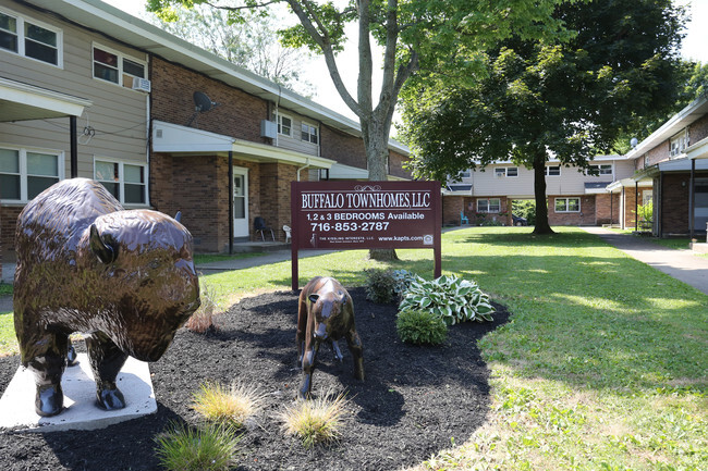 Delsan Court Townhomes Buffalo NY ForRent com Delsan Court Townhomes Buffalo NY ForRent com