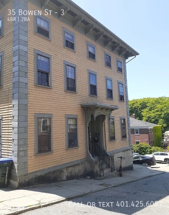 Building Photo - 35 Bowen St Unit 3