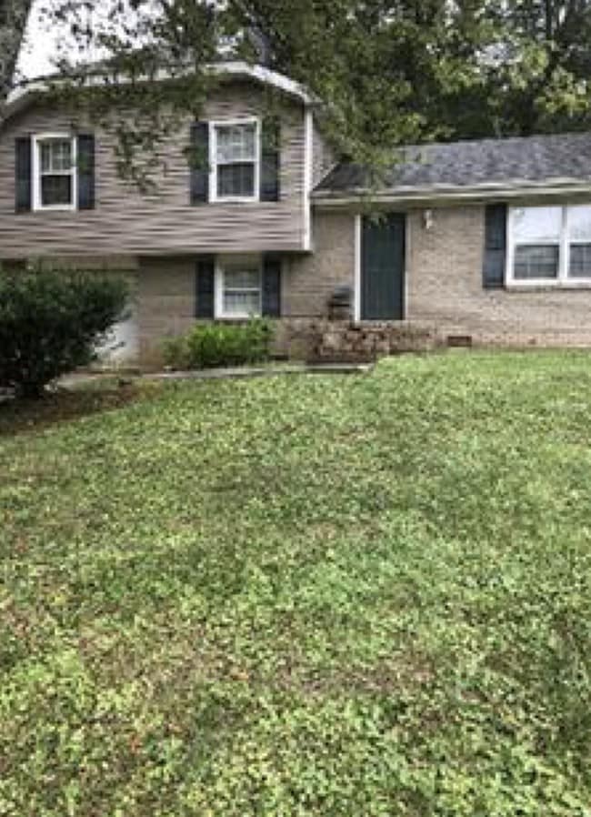 Photo - 6105 Trent Dr NW