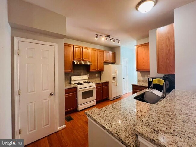 Photo - 13068 Sidlaw Hills Ln