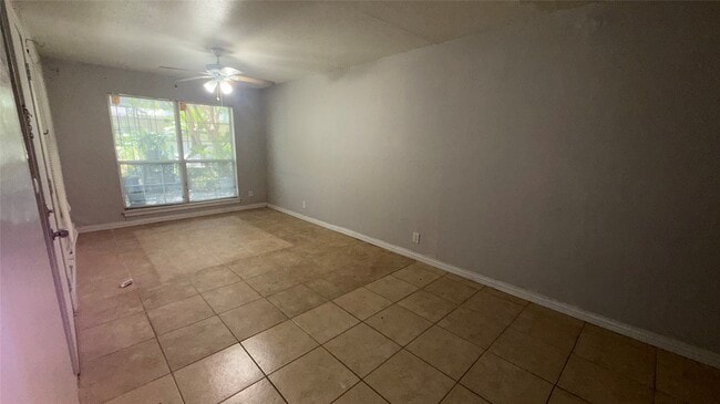 Photo - 710 Colquitt St Unit 02