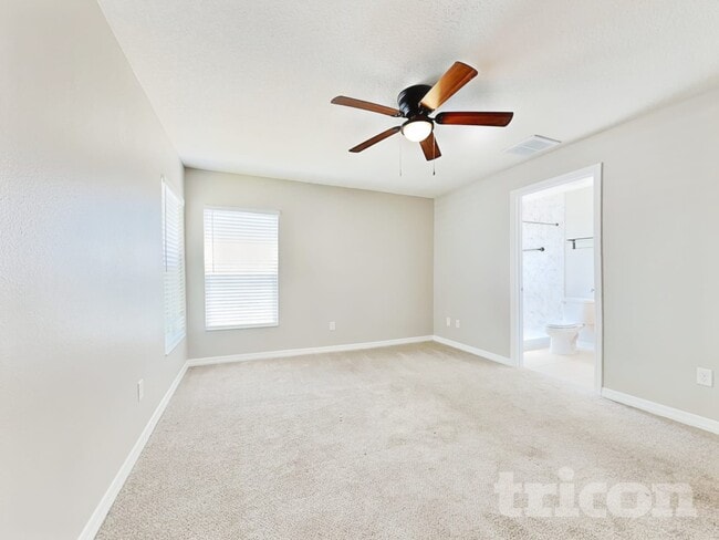 Photo - 10109 37th Ct E