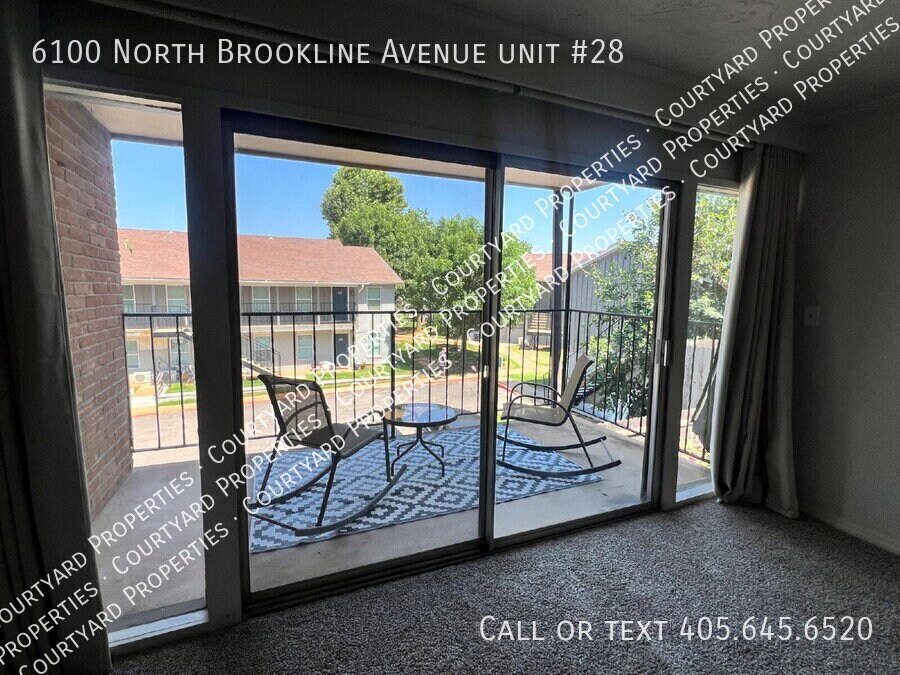 Photo - 6100 North Brookline Avenue unit #28-