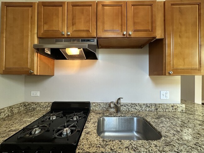 Photo - 901 Green Bay Rd Unit 02A