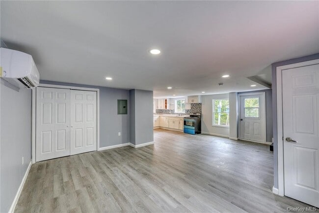 Building Photo - 42 Lime Kiln Rd Rental