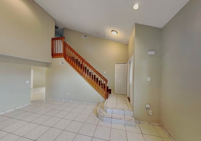 Photo - 8214 NW 192nd Terrace