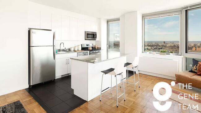 Building Photo - 505 W 37th St Unit 2707 Rental