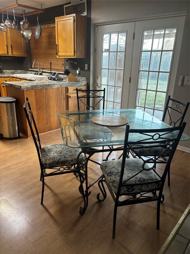 Photo - 2502 Colleen Dr