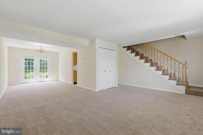 Photo - 9530 Hallhurst Rd