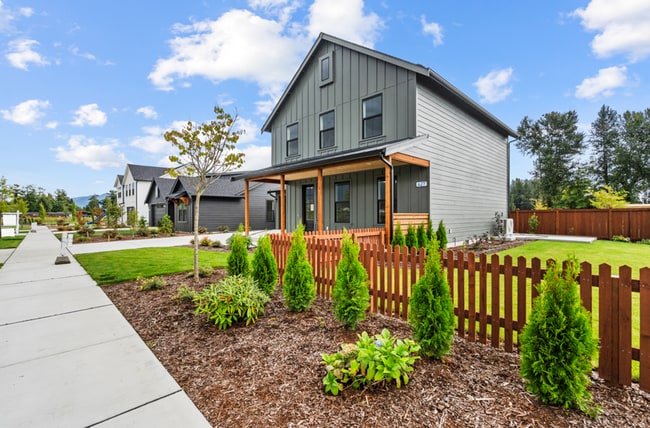 Building Photo - 627 Legacy Wy