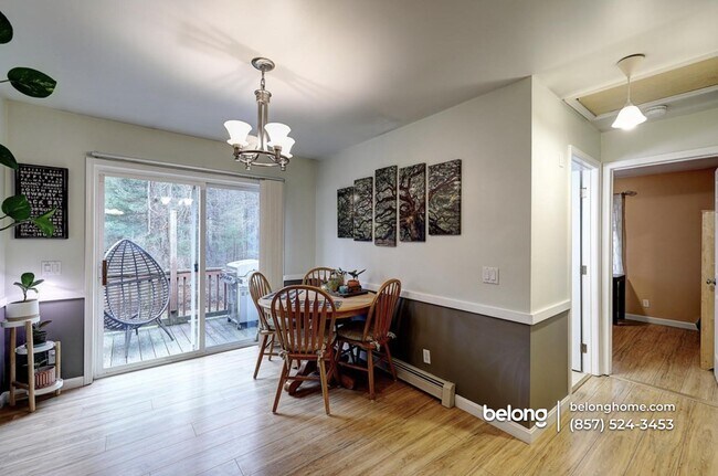 Photo - 548 Linwood St