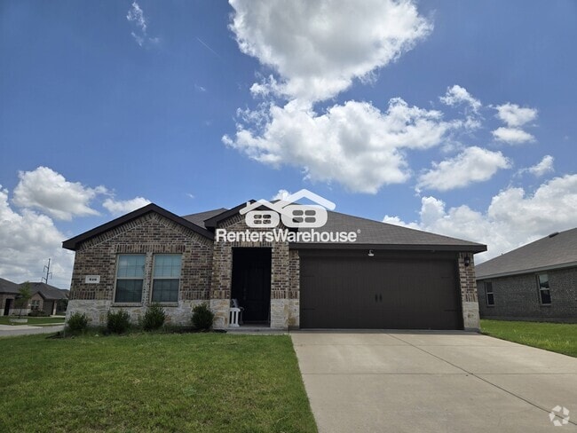 Building Photo - 616 Chuck Wagon Dr Rental