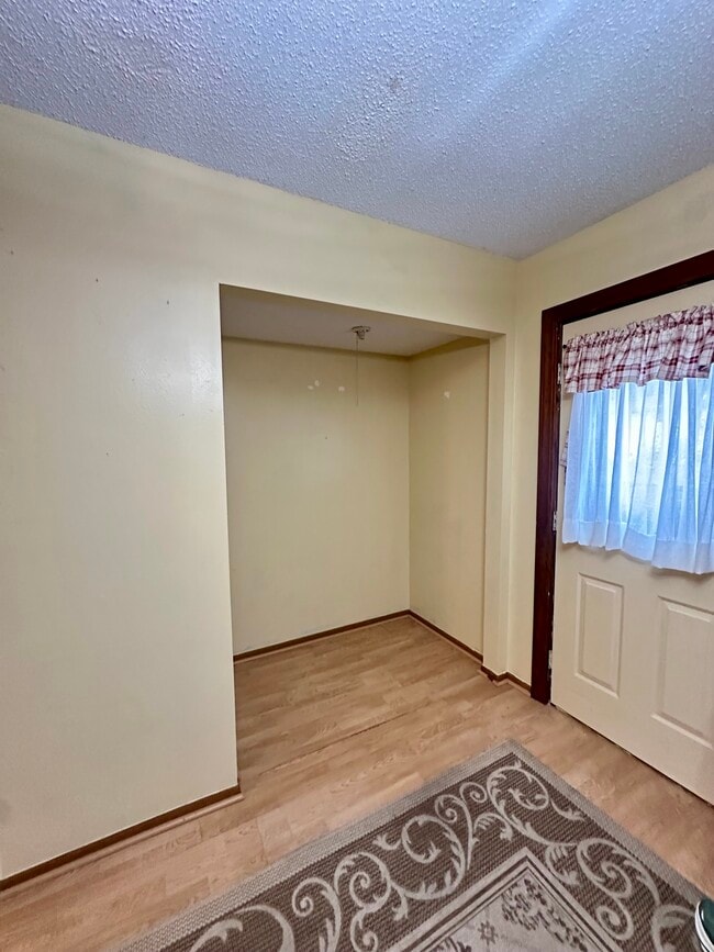 Photo - 3930 Country Club Dr