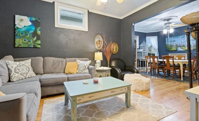 Photo - STUNNING Saint Paul Single Family Home - High End Upgrades Throughout