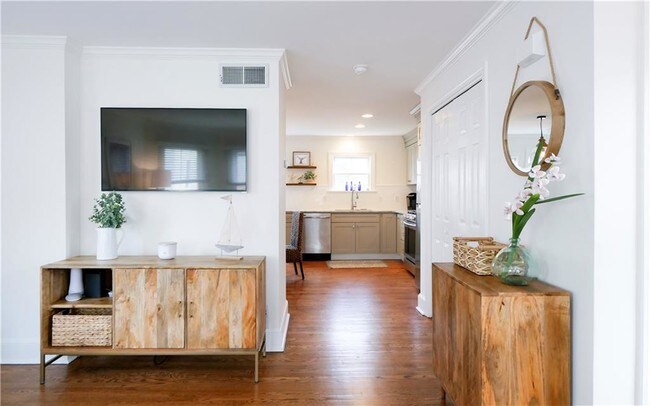 Photo - 45 1/2 2nd St