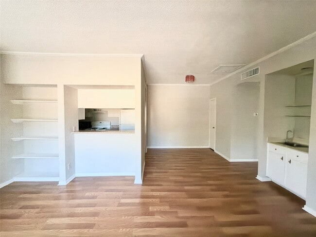 Photo - 728 Bering Dr Unit 10