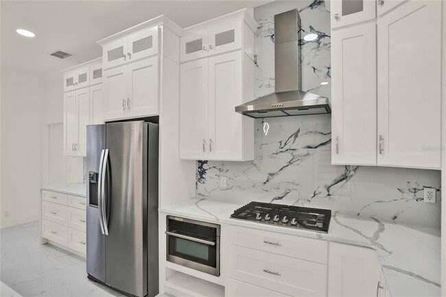 Photo - 8418 Bowden Way