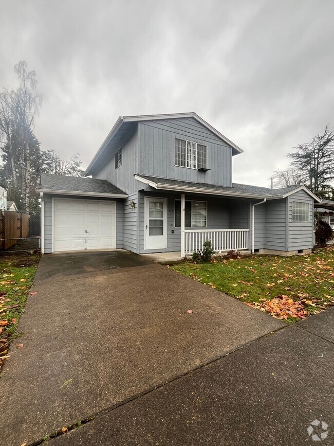 Building Photo - 2-bedroom 1-bathroom duplex in Thurston Rental