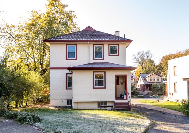 Photo - 184 Meadow Ave Unit 1