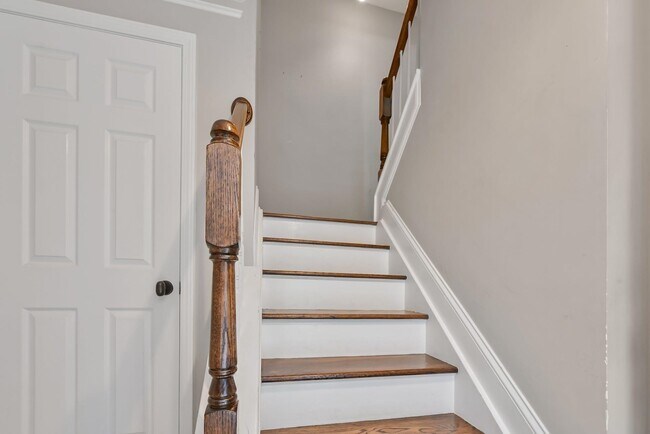 Photo - 172 Price Ct Unit 172