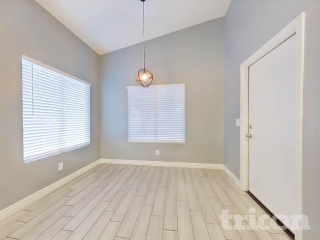 Photo - 8610 W Echo Ln