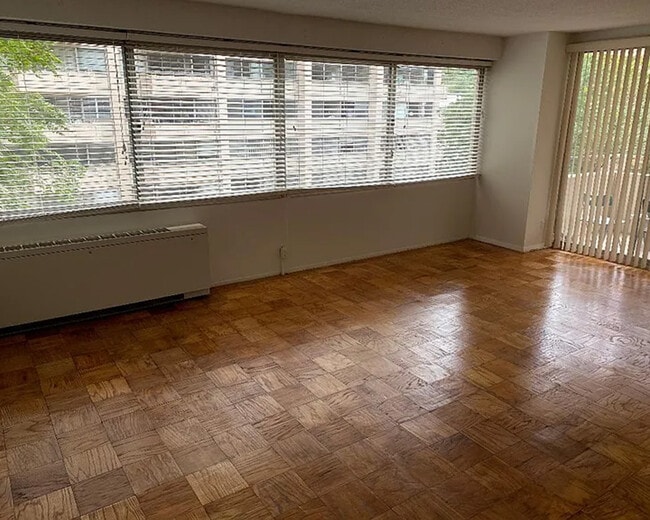 Photo - 5500 Friendship Blvd Condo Unit 916N