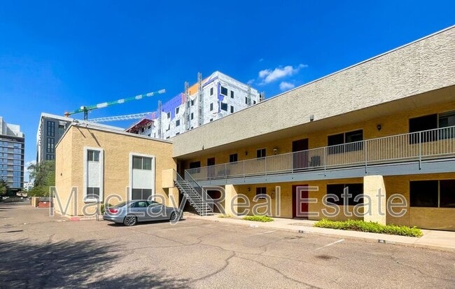 Building Photo - 1014 E Spence Ave Unit 209 Rental