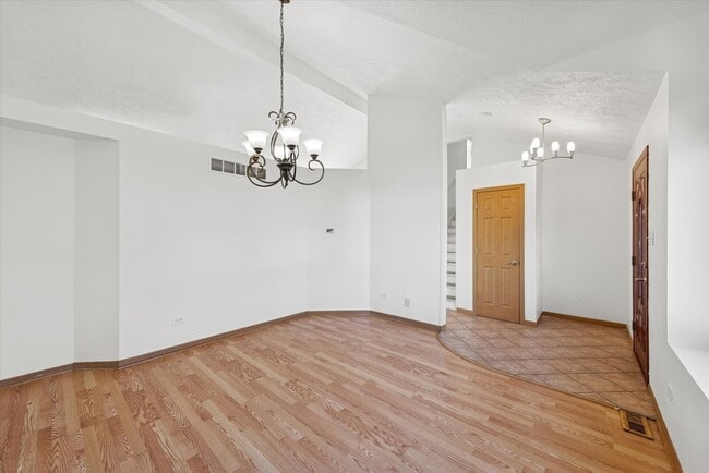 Photo - 1424 Phoenix Ln