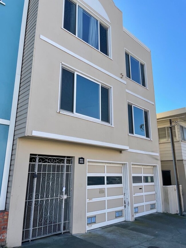 2839 TAR - 2839 TAR Unit 2839 Apt. A