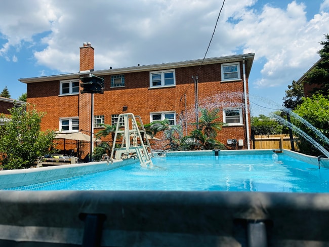 Photo - 10624 Mayfield Ave Unit Apt 2