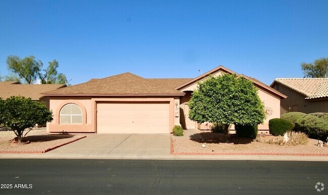 Building Photo - 6973 S Oakmont Dr Rental