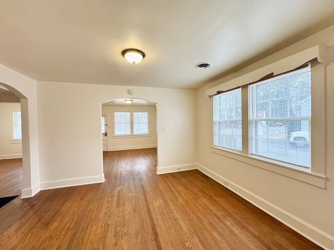 Photo - South Hill Beautiful Rancher for Rent