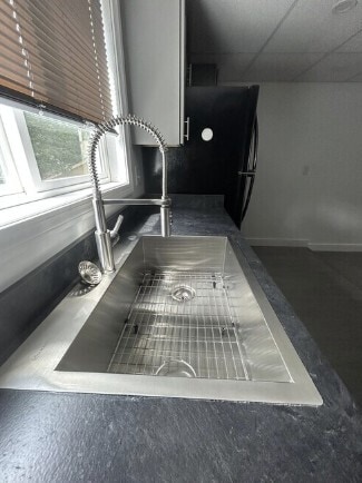 Photo - 353 Crescent St