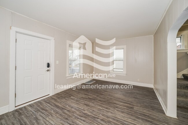 Photo - 2117 W 85th St