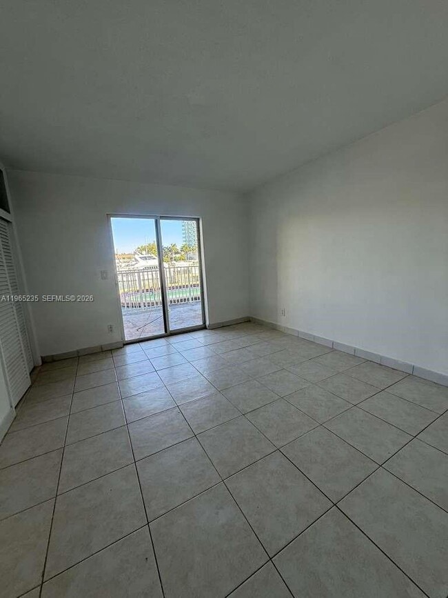 Photo - 7917 West Dr Unidad 7