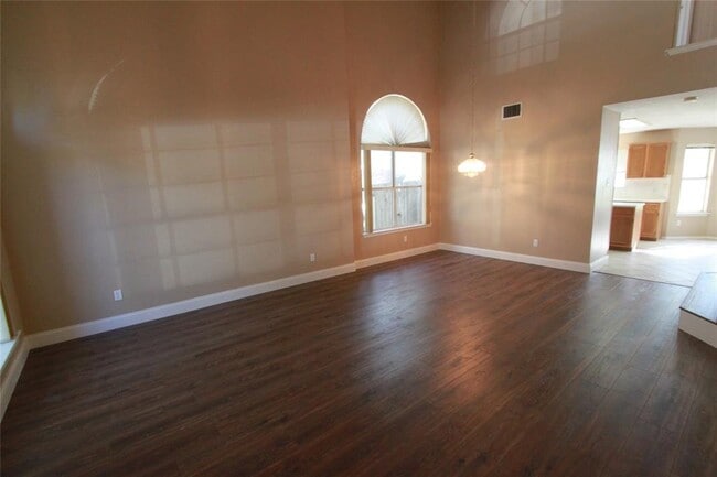 Photo - 3309 Kissman Dr