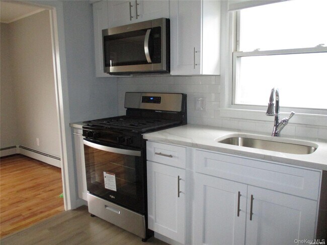 Photo - 107 Mitchell Ave Unidad 2nd Fl