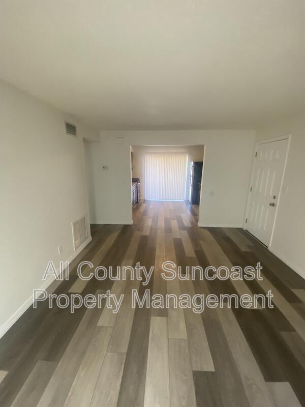 Photo - 7450 35th St N Unit 1003