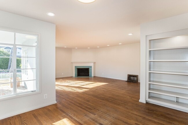 Photo - 437 N Swarthmore Ave