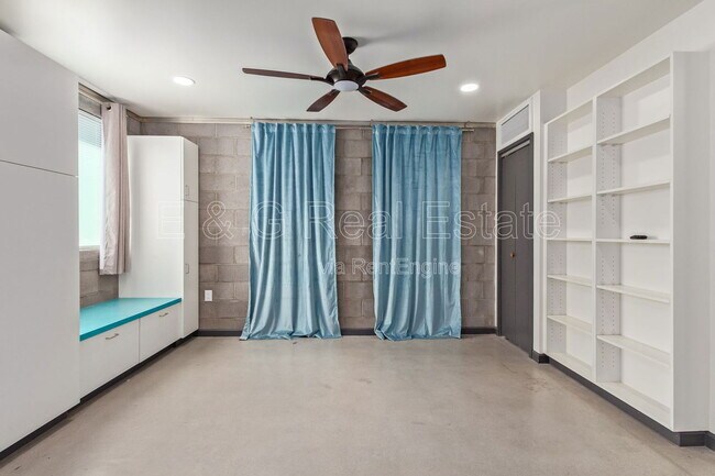 Photo - 129 N 11th Ave Unit 1a