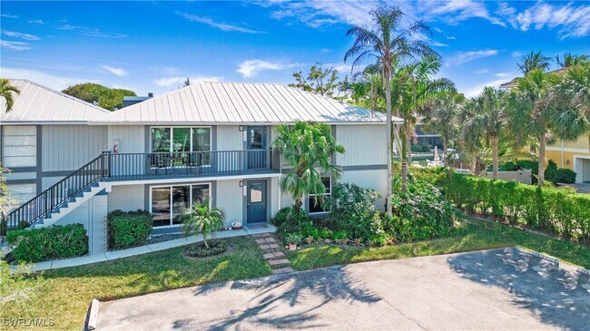 Photo - 1560 Blue Point Ave Unidad 3