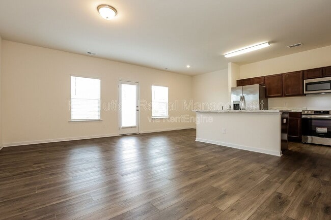 Photo - 36 Felton Pl