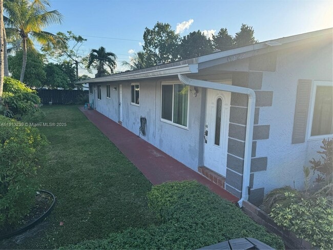 Photo - 6322-6324 Eaton St Unit 1-2