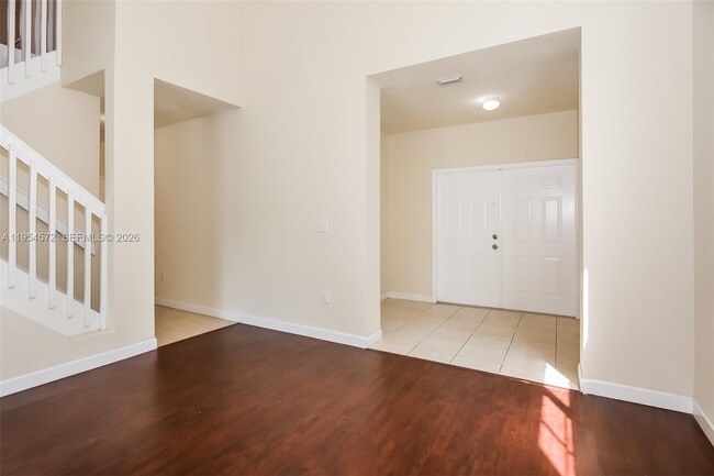 Photo - 15464 SW 18th Ln